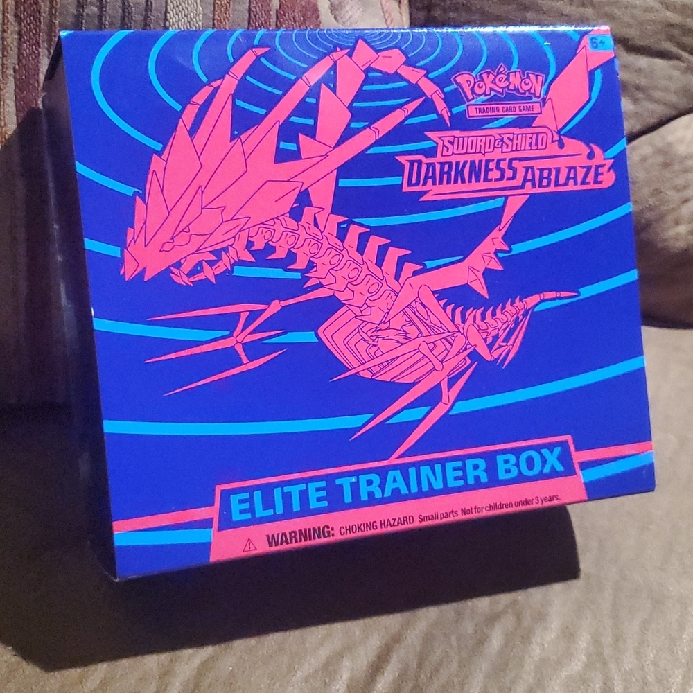 Darkness Ablaze (NO BOOSTER PACKS)